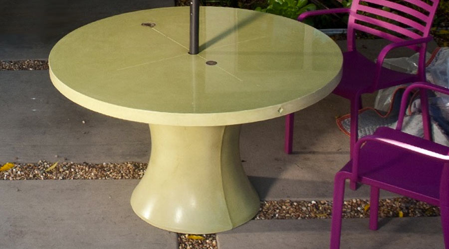 Round Concrete Tabletop and Base | CHENG Concrete Exchange