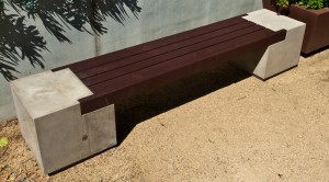 Rhomba Concrete and Wood Bench | CHENG Concrete Exchange