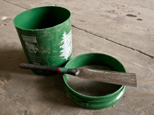 Step 1.1, Construct Lid Form - 5-Gallon Bucket Storage Stool Pro-Formula | CHENG Concrete Exchange