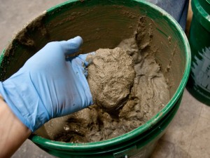 Step 7, Mix the Concrete - 5-Gallon Bucket Storage Stool D-FRC | CHENG Concrete Exchange