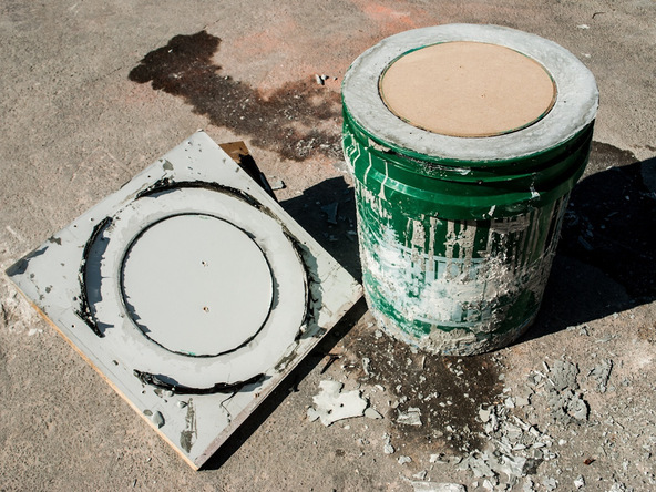 Step 10.3, Demold the Base - 5-Gallon Bucket Storage Stool Pro-Formula | CHENG Concrete Exchange