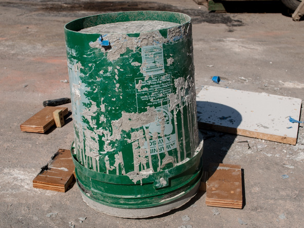 Step 11.3, Demold the Base - 5-Gallon Bucket Storage Stool Pro-Formula | CHENG Concrete Exchange