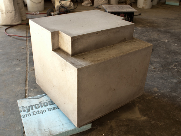 Demolding and Polishing Step 3.1 - Rhomba Bench | CHENG Concrete Exchange