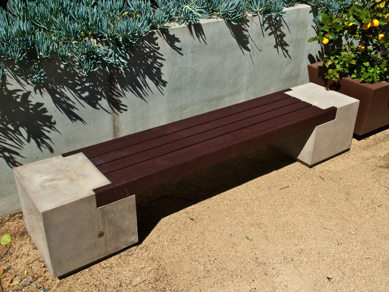 Rhomba Concrete and Wood Bench | CHENG Concrete Exchange