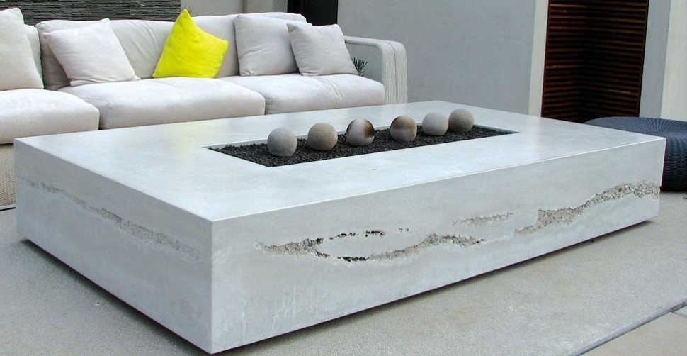 Outdoor concrete fire table by Seth Ernsdof | CHENG Concrete Exchange