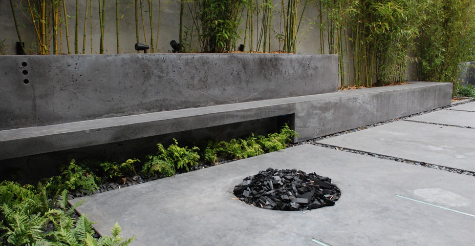 Outdoor Concrete Patio, Planter and Bench by Brian McLean | Concrete Exchange