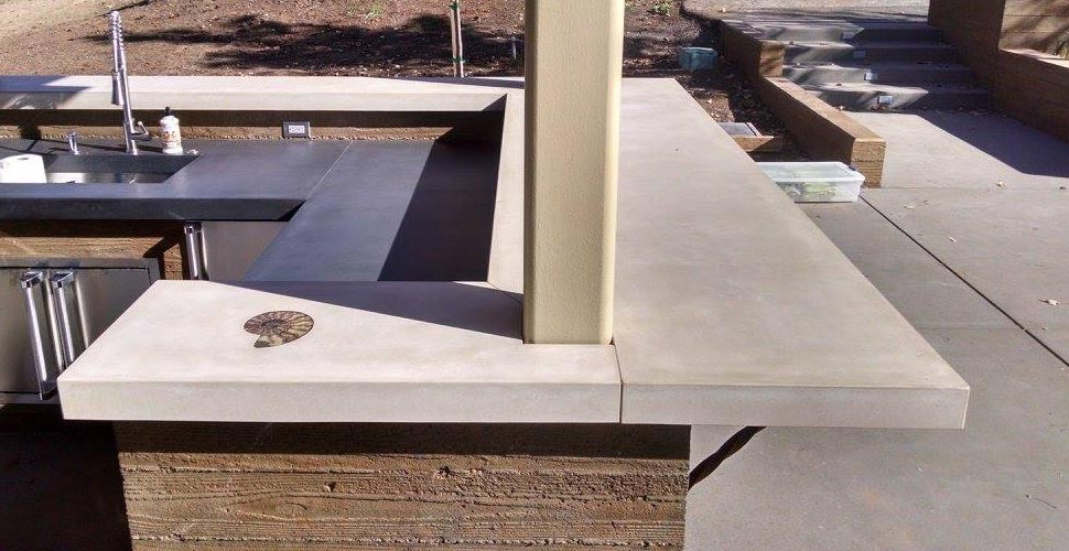 OUtdoor Concrete Countertop and Kitchen by Decking Around | CHENG Concrete Exchange